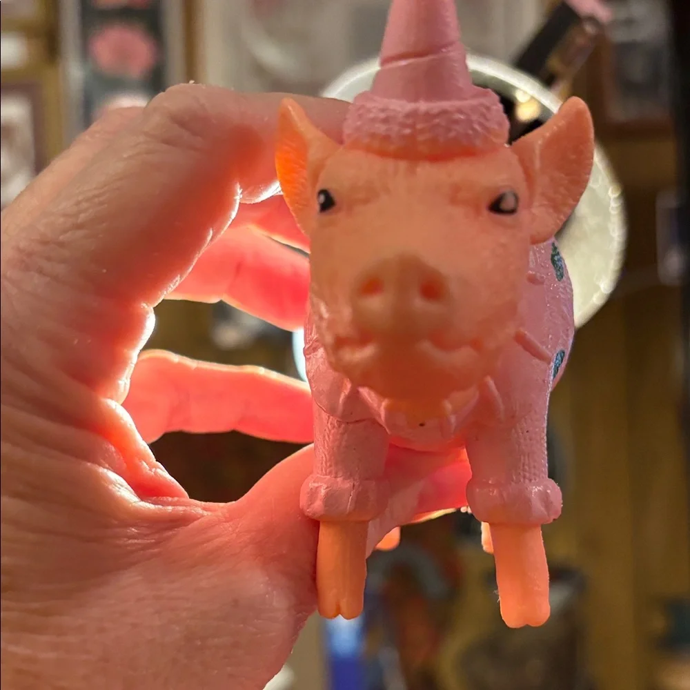Charming Pink Pig Cake Topper